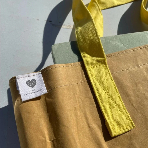 NWT Heartfelt by Anthropologie GardenTote and Kneeling Pad Gift Set - Picture 5 of 12